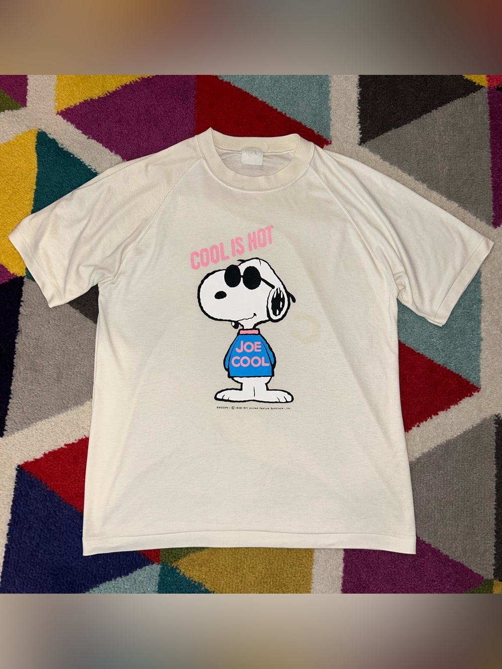 Vintage 90s Peanuts Snoopy Joe Cool is Hot Off White Graphic T-Shirt Size XL